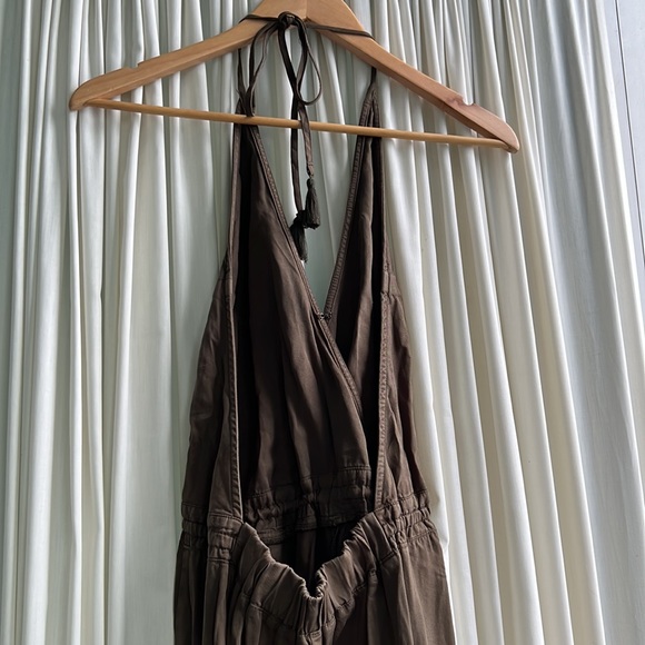 Lovestitch - medium - army green cargo coloured halter jumpsuit - Picture 4 of 5